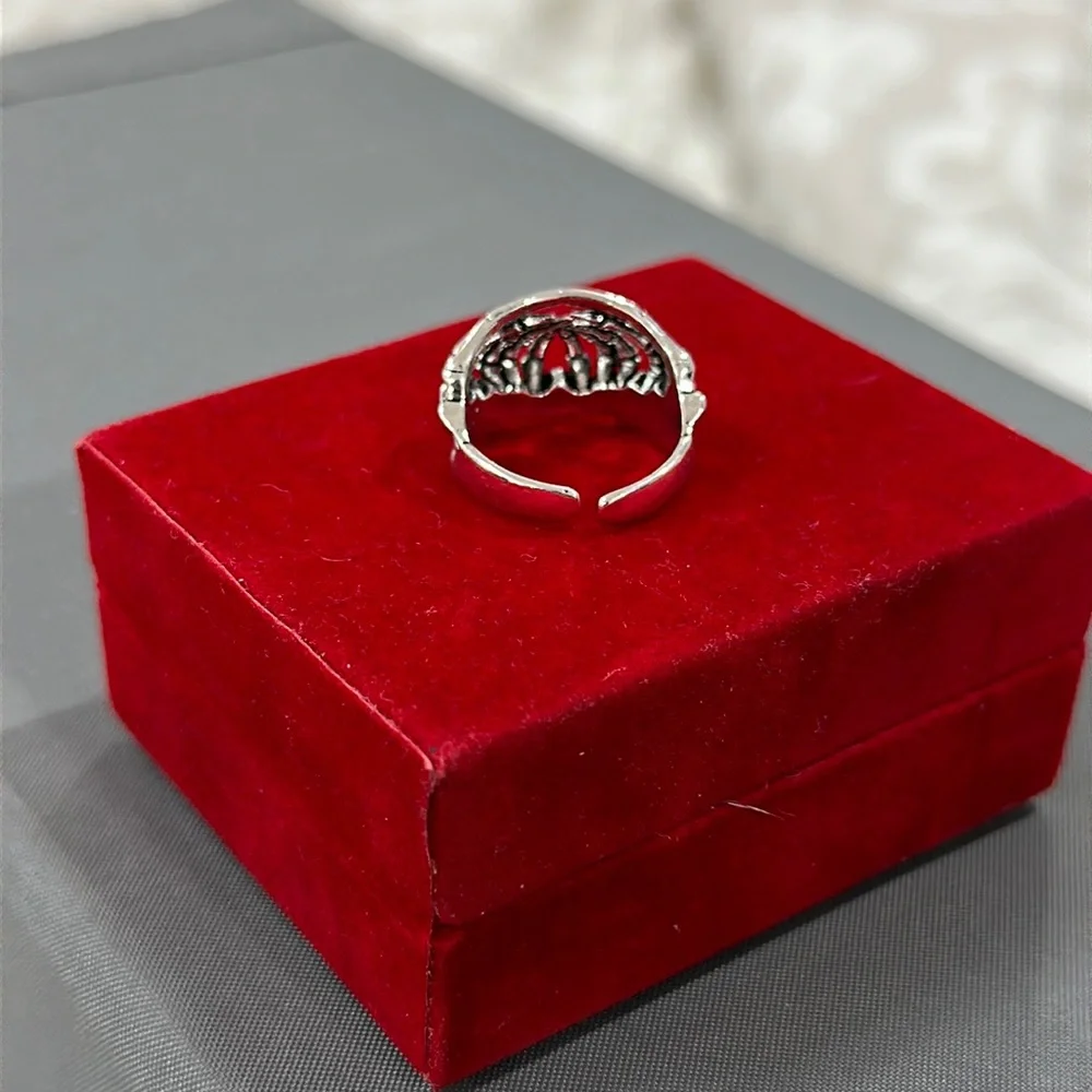 Men - Ring - Picture 3 of 11